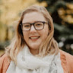 Meet your Posher, Briana